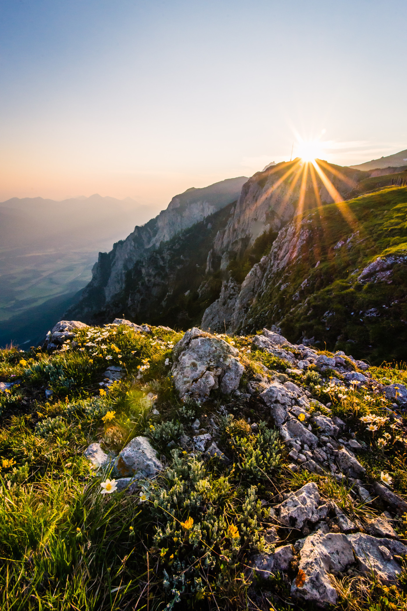 Der Dobratsch im Sonnenaufgang