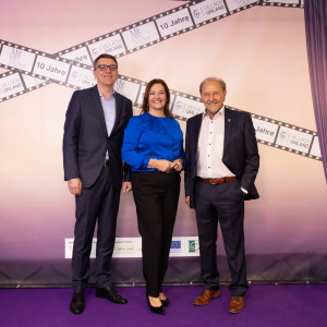 purpleshift_7148 purpleshift_7148